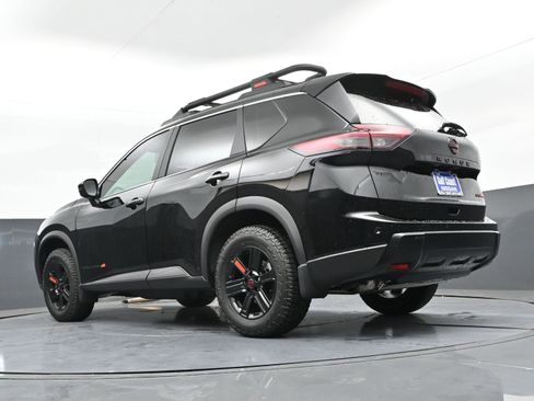 New 2026 Nissan Rogue Rock Creek image 27