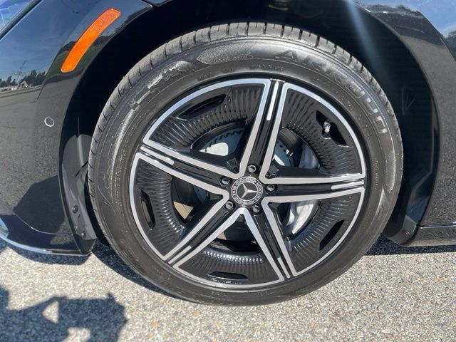 Used 2023 Mercedes-Benz EQE 350+ 4MATIC Sedan w/ AMG Line Exterior Package image 9