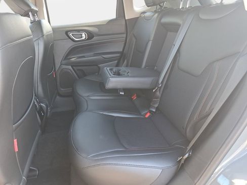 Certified 2022 Jeep Compass Trailhawk w/ Trailhawk Convenience Group AWD/4WD image 14