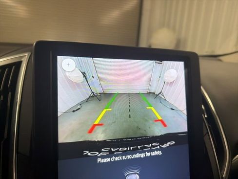 Used 2024 Ford Edge Titanium image 31