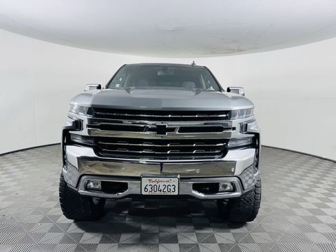 Used 2021 Chevrolet Silverado 1500 LTZ AWD/4WD image 3
