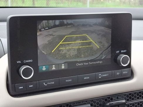 Used 2024 Honda HR-V LX image 4