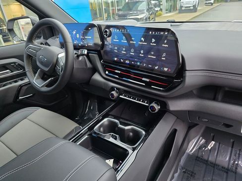 New 2026 Chevrolet Silverado EV Trail Boss image 11