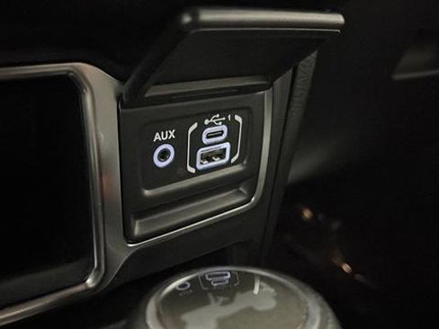 Used 2024 Jeep Wrangler Sport AWD/4WD image 29