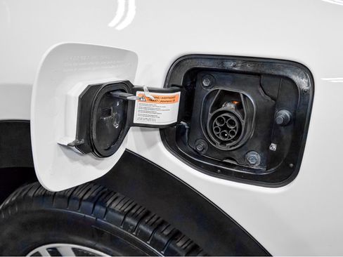 Used 2022 Kia Niro EX Premium image 5