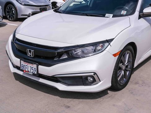 Used 2019 Honda Civic EX image 11