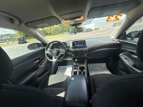 Certified 2023 Nissan Sentra SR w/ Trunk Package FWD image 12