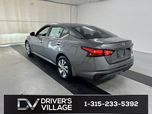 Used 2023 Nissan Altima 2.5 S FWD image 7