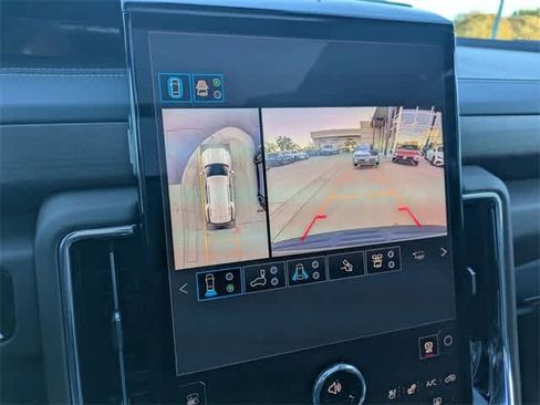 Used 2026 GMC Yukon Denali Ultimate w/ LPO, Floor Liner Package image 33