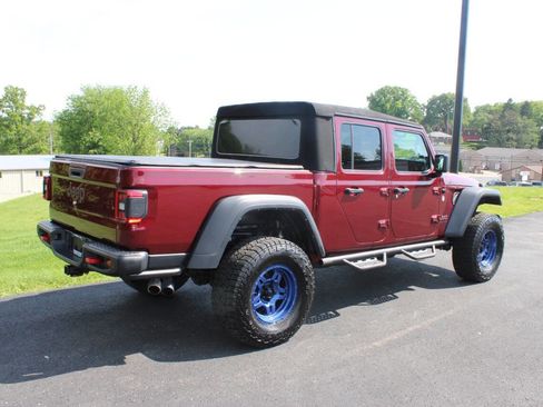Used 2021 Jeep Gladiator Rubicon w/ Trailer Tow Package AWD/4WD image 4