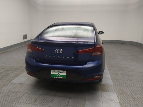 Used 2020 Hyundai Elantra SE FWD image 7