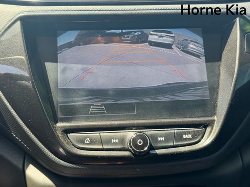 Used 2021 Chevrolet TrailBlazer LT w/ Convenience Package FWD image 22