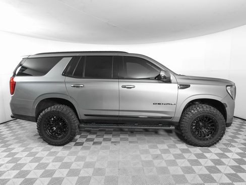 Used 2023 GMC Yukon Denali image 5