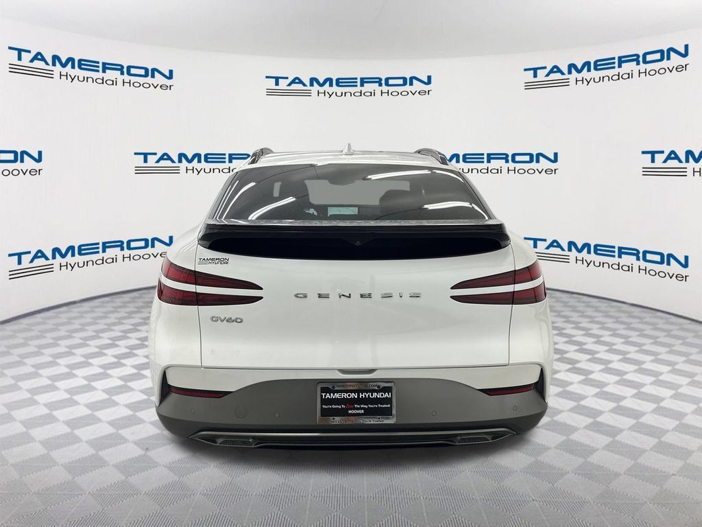 Used 2023 Genesis GV60 Advanced AWD/4WD image 4