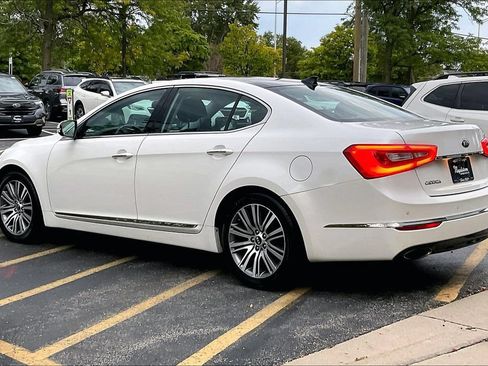 Used 2016 Kia Cadenza Premium FWD image 13