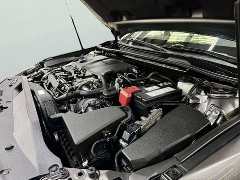 Used 2020 Toyota Camry XLE FWD image 70