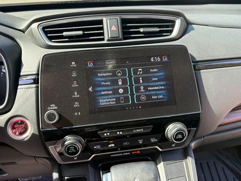 Used 2017 Honda CR-V Touring image 10