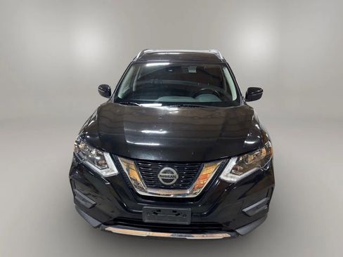 Used 2020 Nissan Rogue S w/ Special Edition Package image 10