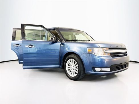 Used 2018 Ford Flex SEL w/ Equipment Group 202A FWD image 39