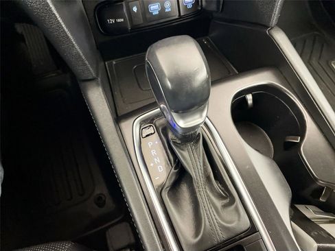 Used 2020 Hyundai Santa Fe SEL w/ Convenience + Premium Package image 15