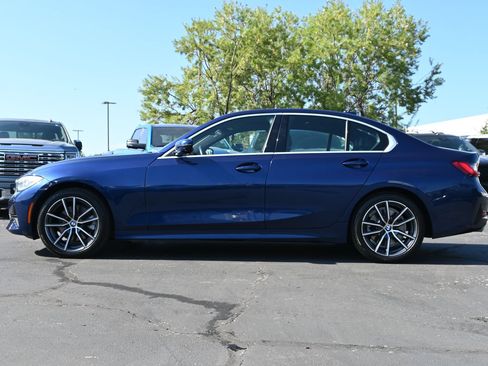 Used 2020 BMW 330i xDrive Sedan AWD/4WD image 4