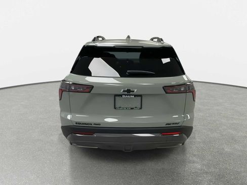 Used 2025 Chevrolet Equinox ACTIV AWD/4WD image 7