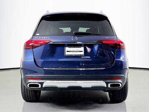 New 2026 Mercedes-Benz GLE 450e 4MATIC image 3