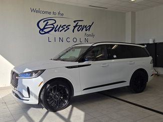 Used 2025 Lincoln Aviator Reserve w/ Equipment Group 201A video 1