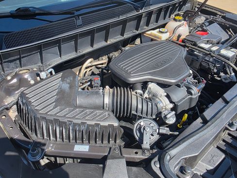 Used 2019 GMC Acadia Denali image 35