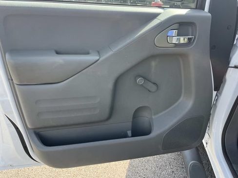 Used 2019 Nissan Frontier S RWD image 20