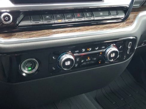 Used 2024 GMC Sierra 1500 Elevation w/ LPO, Elevation Black Package RWD image 26
