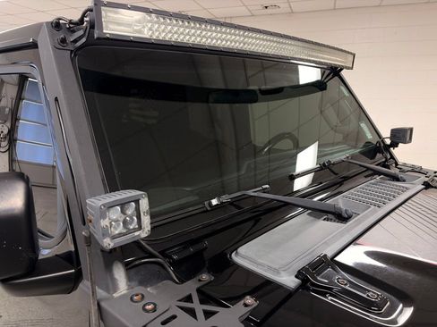 Used 2020 Jeep Wrangler Unlimited Rubicon w/ Quick Order Package 28Y Recon AWD/4WD image 14