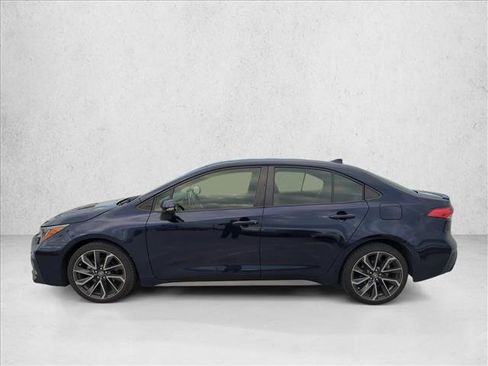 Used 2021 Toyota Corolla SE FWD image 5