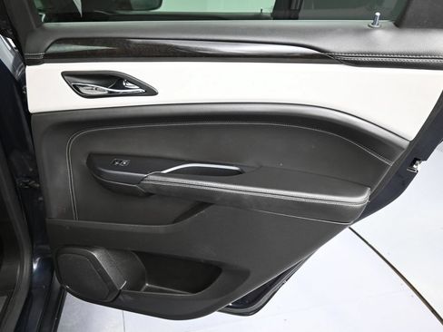 Used 2016 Cadillac SRX Luxury AWD/4WD image 21