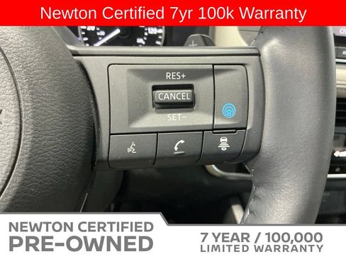 Used 2024 Nissan Rogue SV w/ SV Premium Package FWD image 23