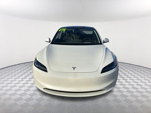 Used 2025 Tesla Model 3 Long Range image 2