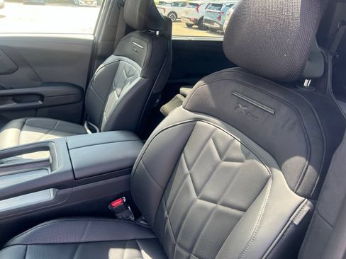 Used 2027 Kia Telluride SX Prestige X-Line w/ Towing Package AWD/4WD image 5