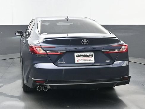New 2026 Toyota Camry SE FWD image 18