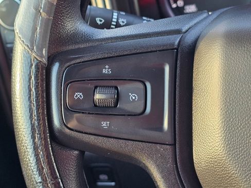 Used 2020 Chevrolet Silverado 1500 Custom w/ Custom Value Package image 18