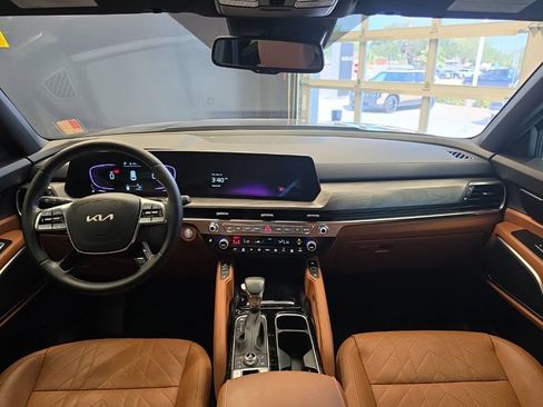 Certified 2025 Kia Telluride EX X-Line AWD/4WD image 15