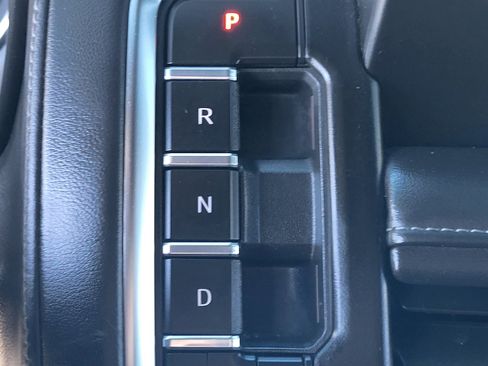 Used 2023 Chevrolet Tahoe LS image 32