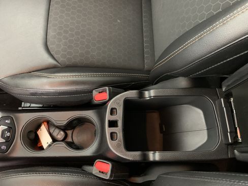 Used 2019 Jeep Compass Latitude FWD image 25