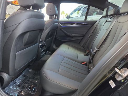 Used 2023 BMW 530i w/ Convenience Package RWD image 14
