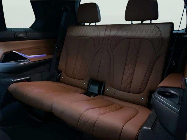 Used 2024 BMW X7 M60i w/ Executive Package AWD/4WD image 72