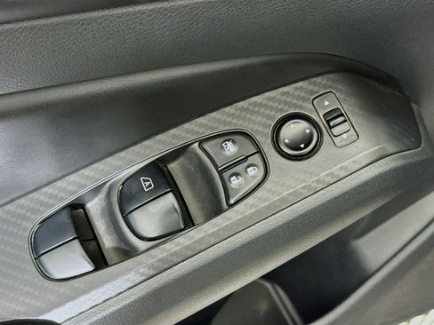 Used 2022 Nissan Altima 2.5 S FWD image 24
