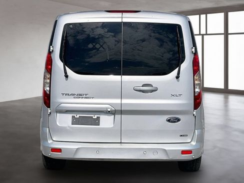 Used 2022 Ford Transit Connect XLT FWD image 5