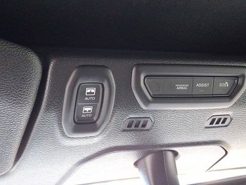 Used 2022 Jeep Wrangler Unlimited Sahara w/ Cold Weather Group AWD/4WD image 29