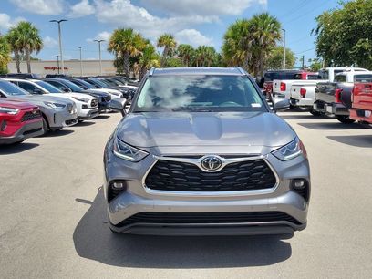 Certified 2026 Toyota Highlander Limited