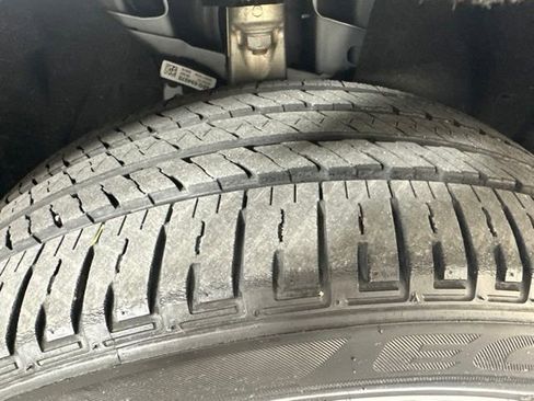 Used 2025 Dodge Durango GT AWD/4WD image 32