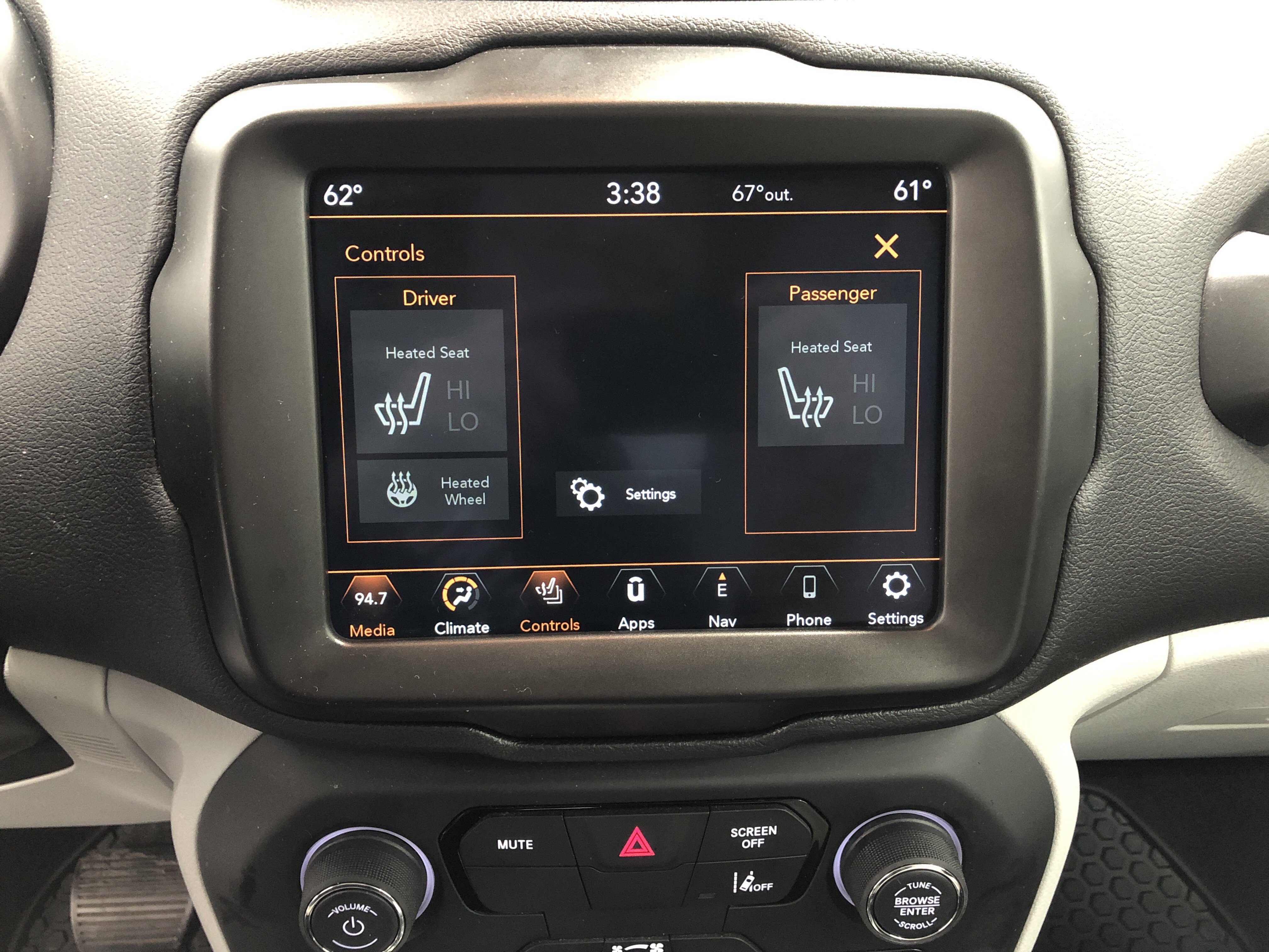 Used 2022 Jeep Renegade Limited AWD/4WD image 20